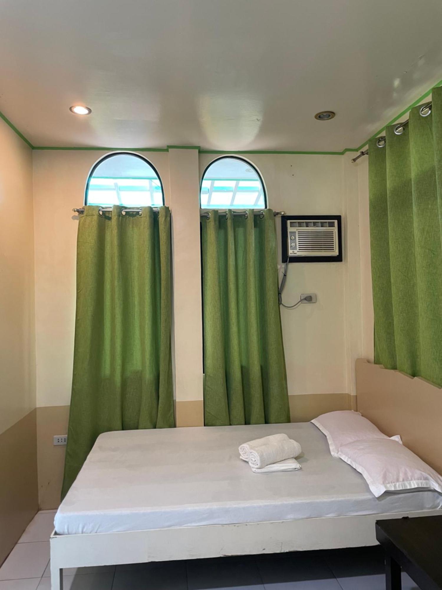 Austrias Guest House Ель-Нідо Екстер'єр фото